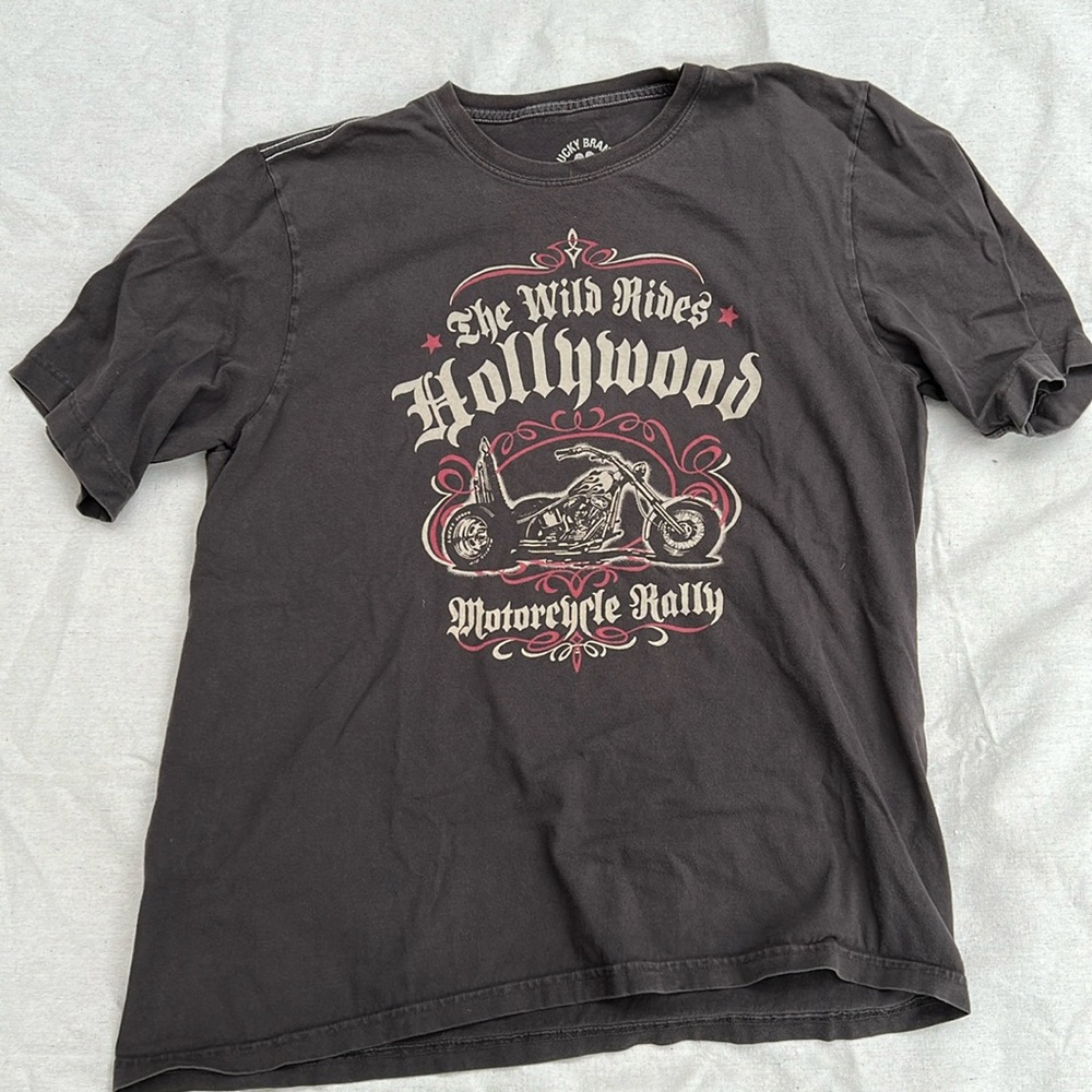 Lucky Brand t shirt